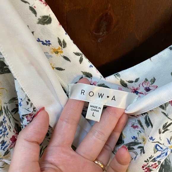 EUC Nordstrom (Row A Brand) Floral Romper (Size:L) - Picture 8 of 15